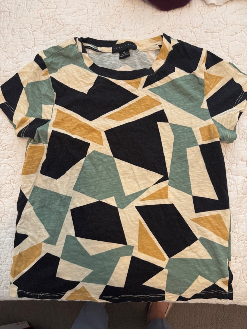 Sanctuary Abstract Geo Short Sleeve Tee in Black, Sage & Tan